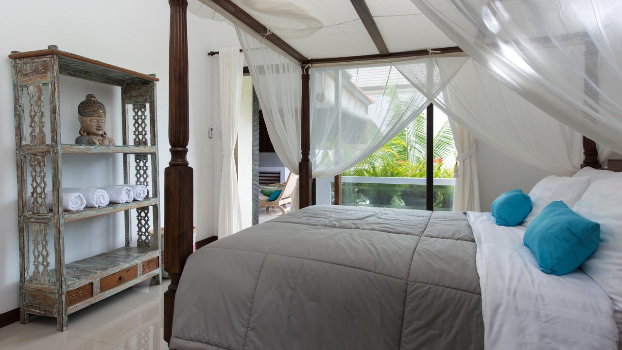 Villa Dewi Seminyak (Bali) Bagian luar foto